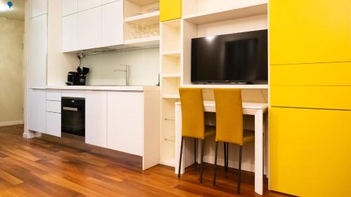 Porta Nuova Apartment | Luxury Flat - WiFi, AC, Walk to Brera & Duomo