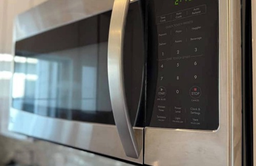 Spring Garden Apartment | Luxury Flat with balcony in unit washer dryer