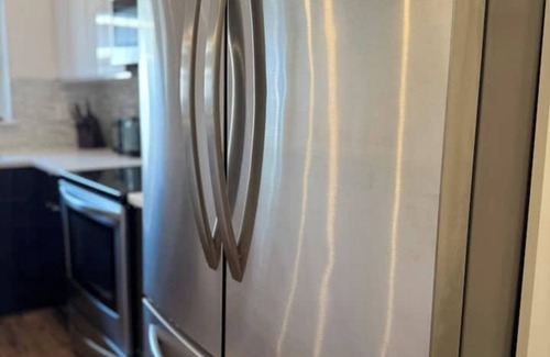 Spring Garden Apartment | Luxury Flat with balcony in unit washer dryer