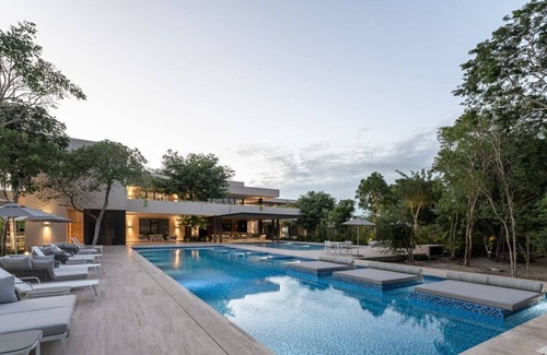 Merida Municipality Other | Luxury Furnished Executive Casa, 5 BD +5 1/2 BATHS