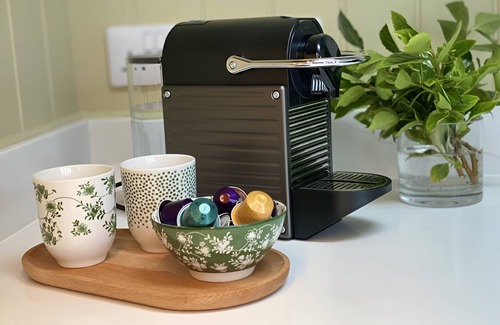 Charmouth House | Luxury Georgian Town House - Jurassic Coast heart of West Dorset, Pet-Friendly
