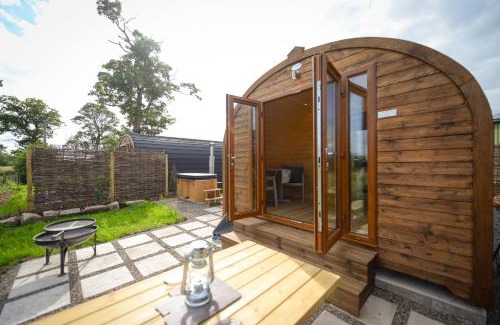 Wing Other | Luxury Glamping Pod - Garthside Farm Holidays