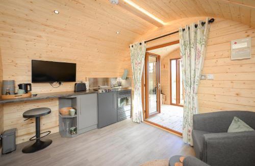 Wing Other | Luxury Glamping Pod - Garthside Farm Holidays