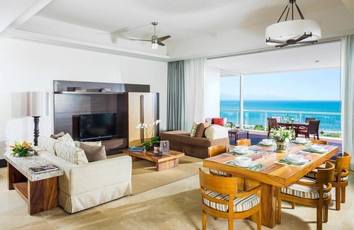 Downtown Villa | Luxury Grand Luxxe Master Villa at Riviera Maya