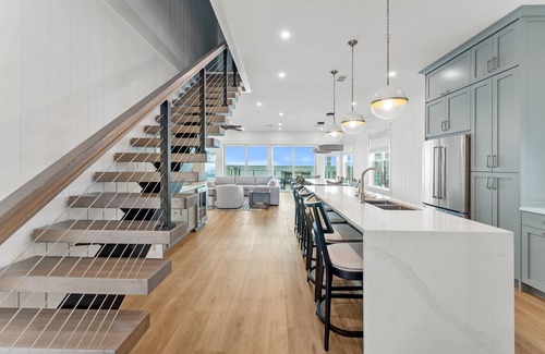 Gulf Trace House | Luxury Grayton Beach House ON THE SAND in 30a! Private Beach, Porch, Balcony.