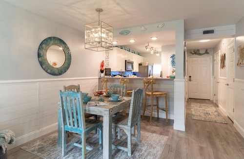 Panama City Beach Villa | Luxury Ground Floor. Low Snowbird rates! Free Pickleball, Fitness, & Golf