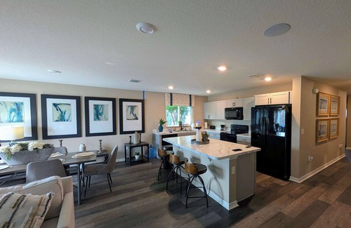 Clermont House | Luxury Groveland Villa with Pool, Grill & Office