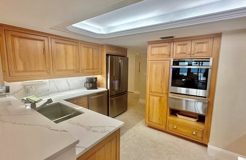 Sanibel Condo | Luxury gulf front/gulf view 3br/3ba + CABANA. Incr
