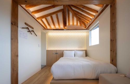 Samcheong-dong Villa | Luxury Hanok Bukchon Summit