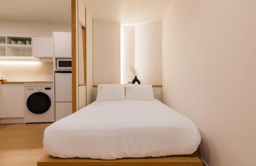 Seochon Apartment | Luxury Hanok Stay Yeonsoom