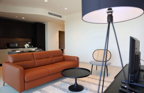 Paceville Apartment | Luxury High Floor Suite Mercury Towers