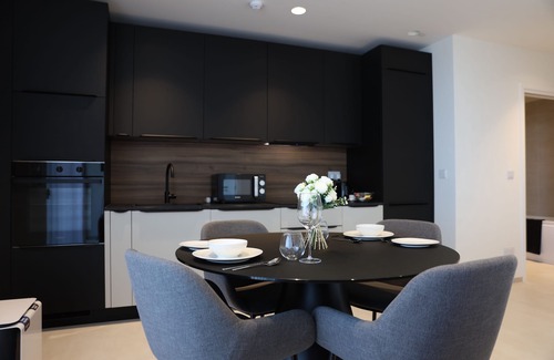 Paceville Apartment | Luxury High Floor Suite Mercury Towers