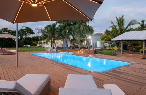 Lautoka Villa | Luxury Hilltop Dual Villas With Stunning Sea Views & Pools !