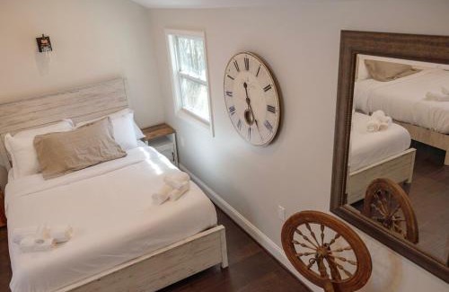 Cleveland Park House | Luxury Historic Carriage House