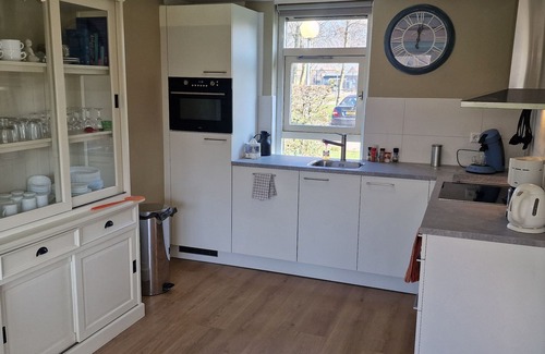 Medemblik House | Luxury Holiday Home, Large Garden, Free Motorboat Usage for Our Guests