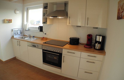 Nordhorn House | Luxury holiday home with electric charging station, solarium, fitness room, whirlpool, sauna