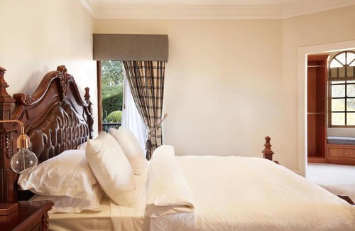 Woorim Apartment | Luxury Holiday House Close to Everything