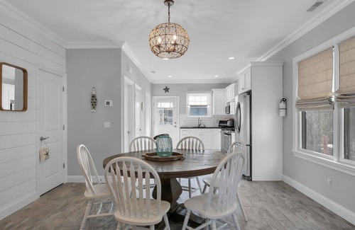 Manasquan House | Luxury Home 1 Block from North End Beach!