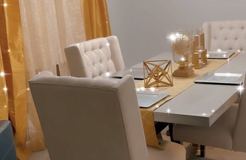 Lisle House | Luxury home away from home 🏡