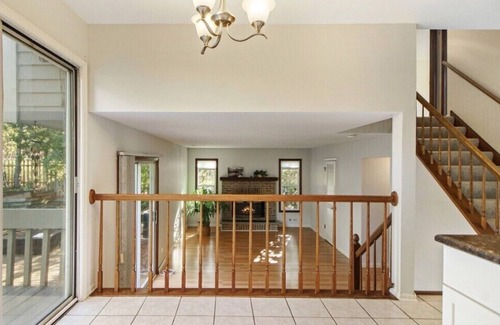 Lisle House | Luxury home away from home 🏡