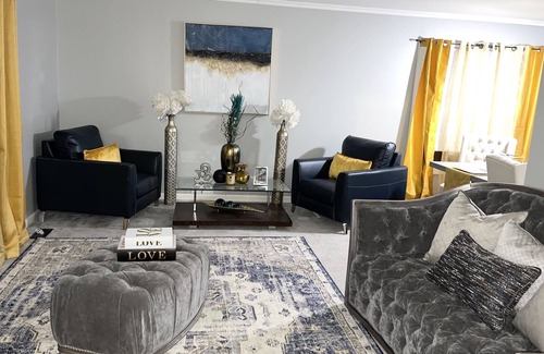 Lisle House | Luxury home away from home 🏡