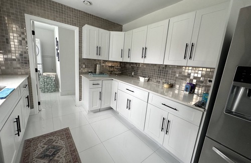 Highland Lakes House | Luxury home in a gated community near Aventura Mall