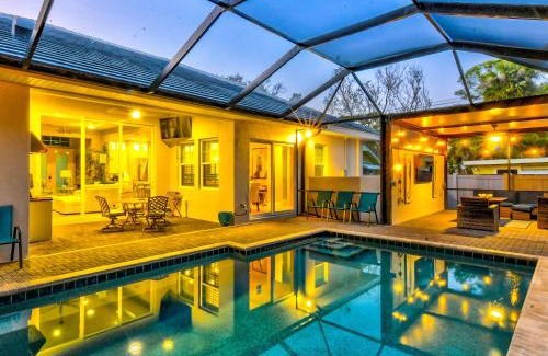 Ringling Park House | Luxury Home in Downtown Sarasota, HTD POOL/Hot tub