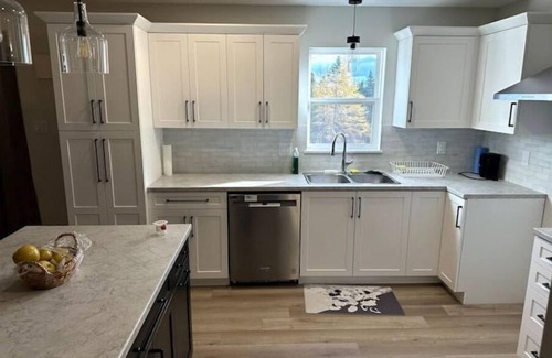 Moncton House | Luxury home in Moncton!