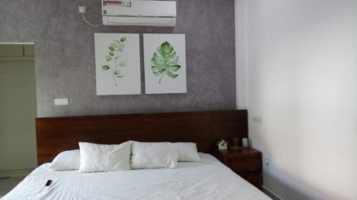 Ja-Ela House | Luxury Home near Airport