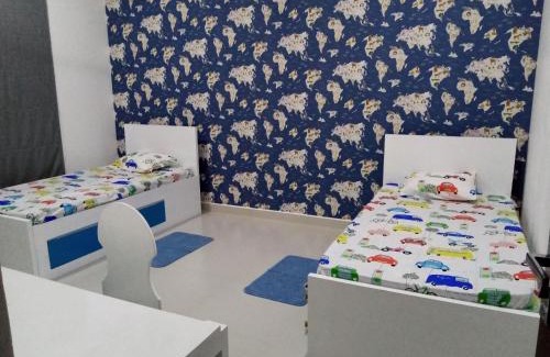 Ja-Ela House | Luxury Home near Airport