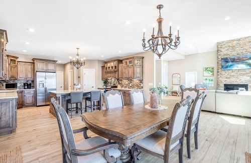 Linn Creek House | Luxury Home on Cove with Boat Slips, Waterslides, and Jump Deck
