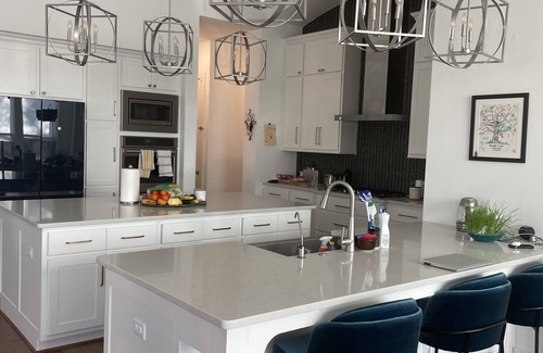 Austin House | Luxury Home on the cusp of Texas Wine Country and Dripping Springs!