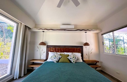 Tamarindo Villa | Luxury Home - Playa Tamarindo - Infinity Pool