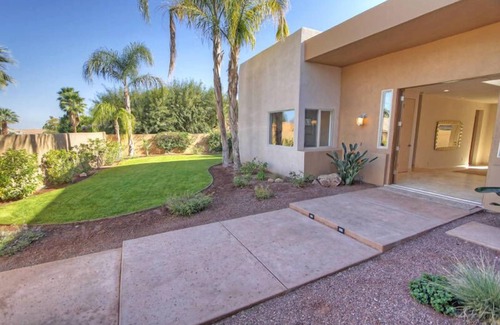 Palm Desert House | Luxury Home, Saltwater Pool, Near El Paseo, Fully Updated - Excellent WiFi