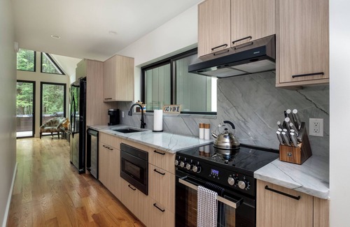 Balsam Grove House | Luxury Home - The Bungalow