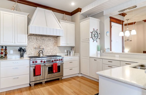 Charleston County House | Luxury Home with Private Pool, Hot Tub, & Rooftop Terrace! Ocean Views, Beach Across Street