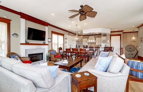Charleston County House | Luxury Home with Private Pool, Hot Tub, & Rooftop Terrace! Ocean Views, Beach Across Street