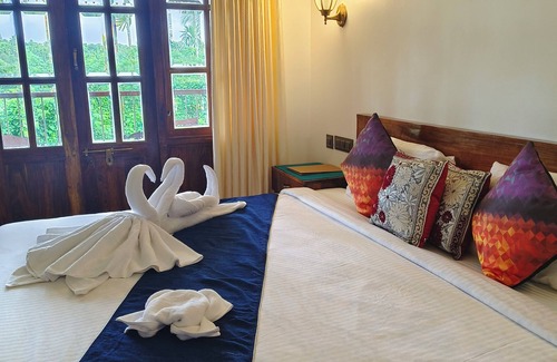 Meppadi House | Luxury Homestay - Experience the Ayurvedic Living in Wayanad.