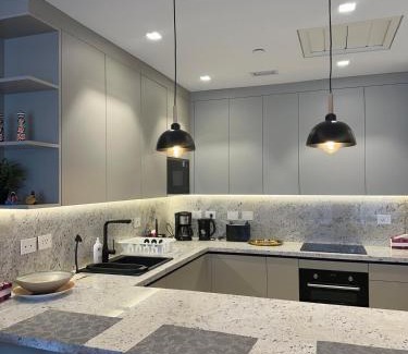 6th of October City Apartment | Luxury Hotel apt at Aeon Towers