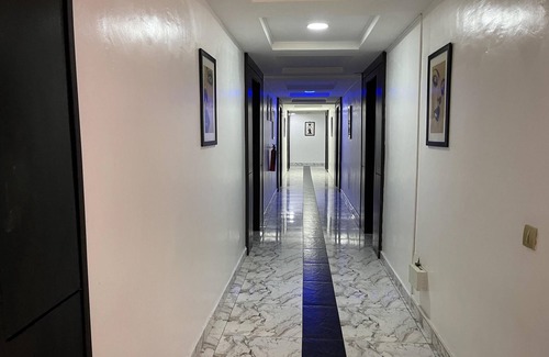 Ofin House | Luxury Hotel Deluxe Room - Sleeps 2 - Gym - Pool