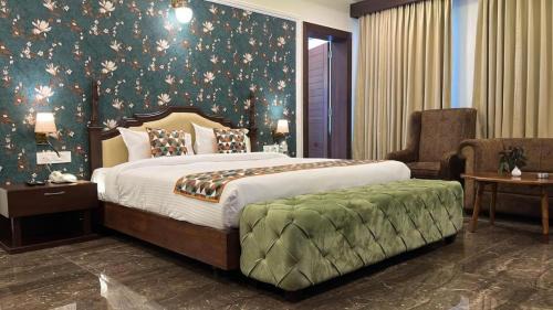Shavri Colony Hotel | Luxury Hotel Udaipur
