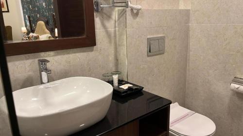 Shavri Colony Hotel | Luxury Hotel Udaipur