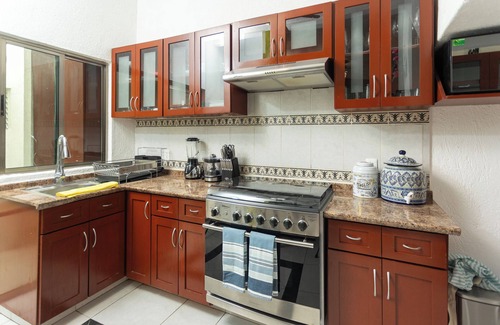 Cancun Villa | Luxury House 25 for 6-7 p, with Pool Cancun!