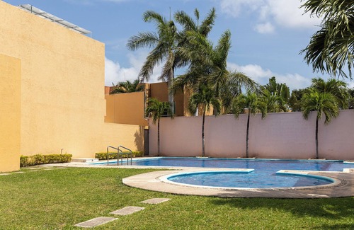 Cancun Villa | Luxury House 25 for 6-7 p, with Pool Cancun!
