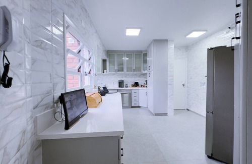 Cotia House | Luxury House 2500m² in Granja Viana