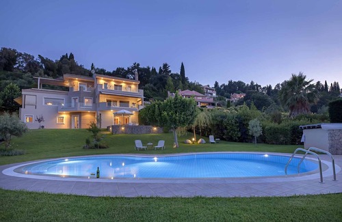 Vassilatika Apartment | Luxury house overlooking the Marina