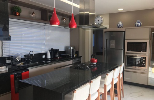Daniela House | LUXURY HOUSE W /HEATED POOL w /16 people, 4 suites, 30m from the beach.