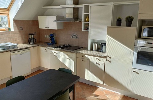 Arzon House | Luxury house with garden and internet for 6-8