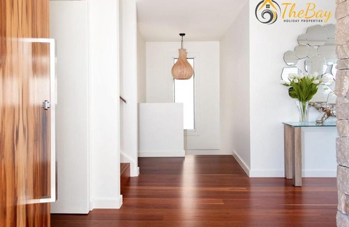 Corlette House | Luxury in Corlette 4 Drungall Ave