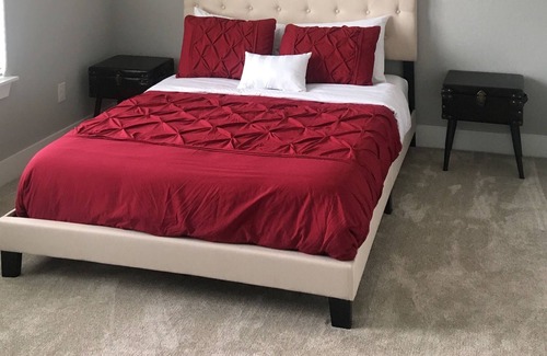 Horseshoe Bay West House | Luxury in Spacious Home with Tesla Fast Charger